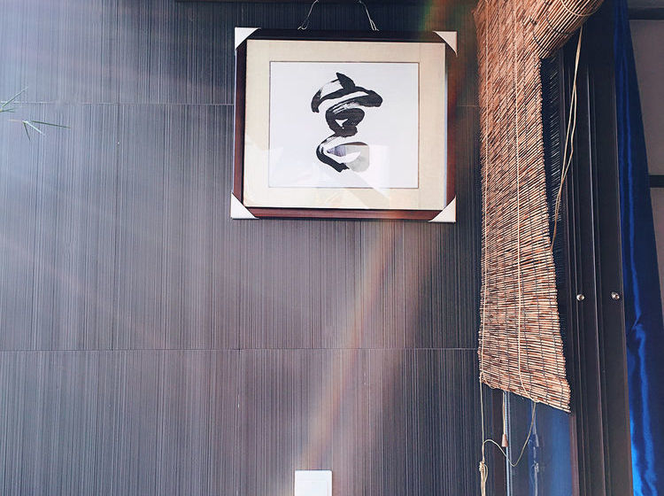 ユースホステル Living Art Museum Inn