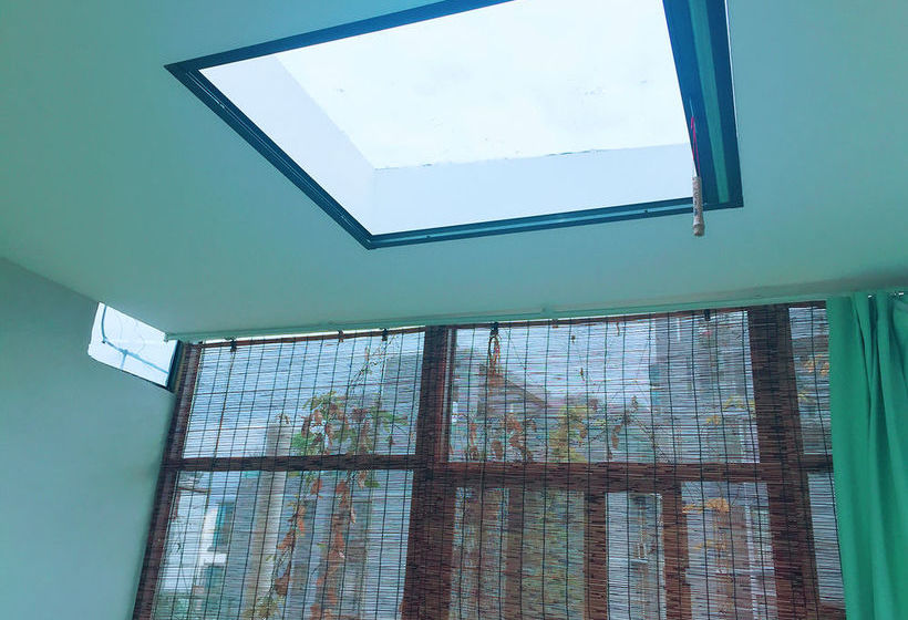 ユースホステル Living Art Museum Inn