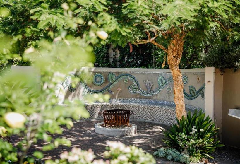 민박 Cornerstone Manor