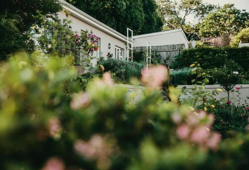 민박 Cornerstone Manor