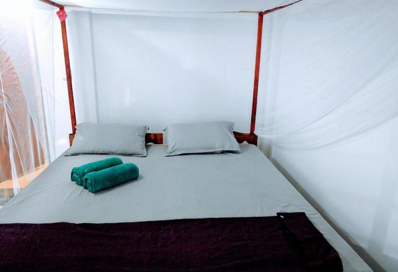 ベッドアンドブレックファースト Cresent Bay Beach