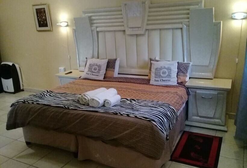 مبيت وإفطار Doeny Lodge