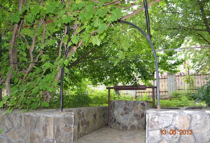 تختخواب و صبحانه Navigator