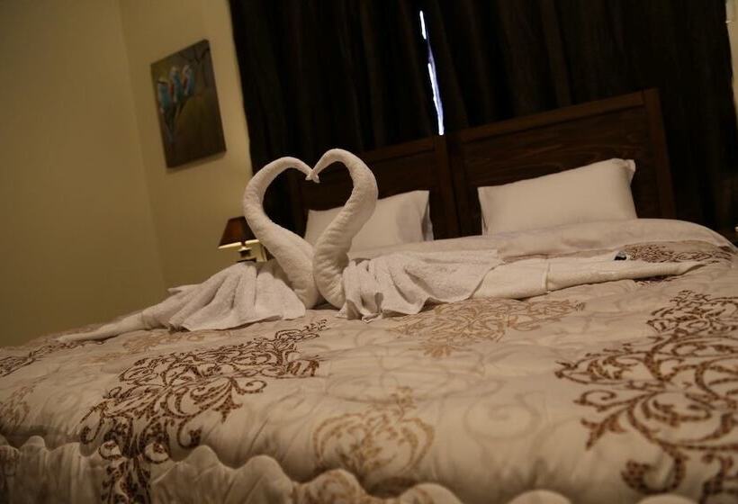 تختخواب و صبحانه Orient