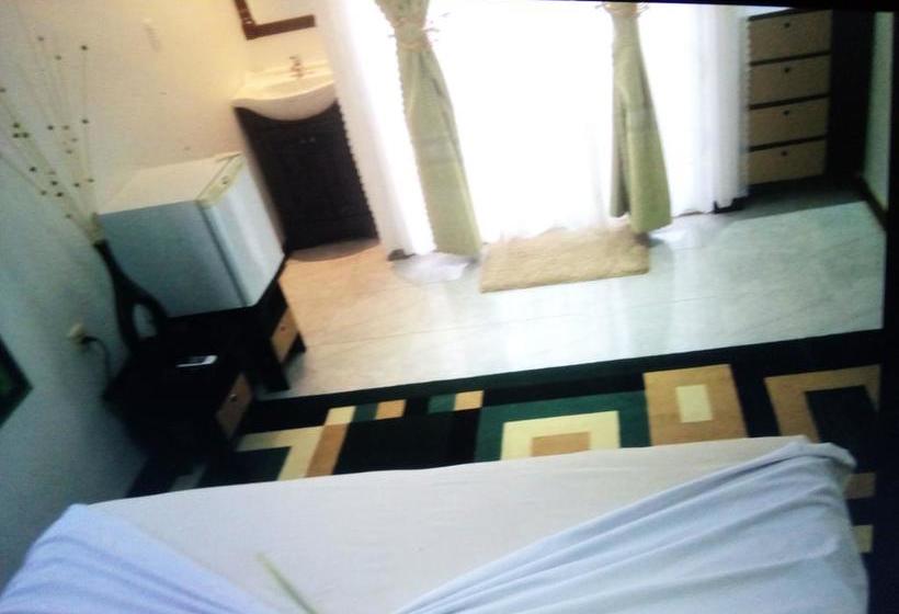 تختخواب و صبحانه Svilla