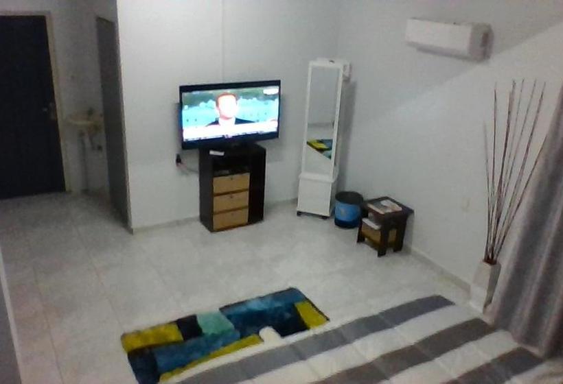 تختخواب و صبحانه Svilla