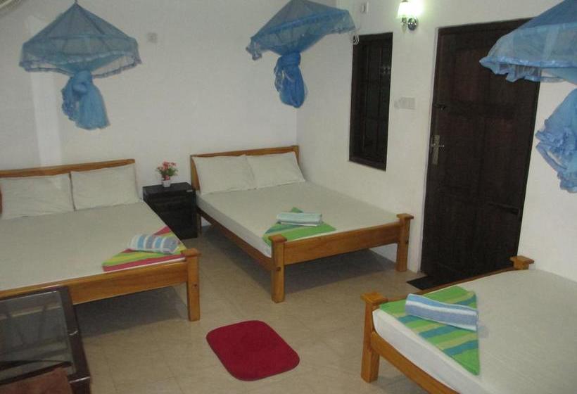 민박 Uppuveli Beach House