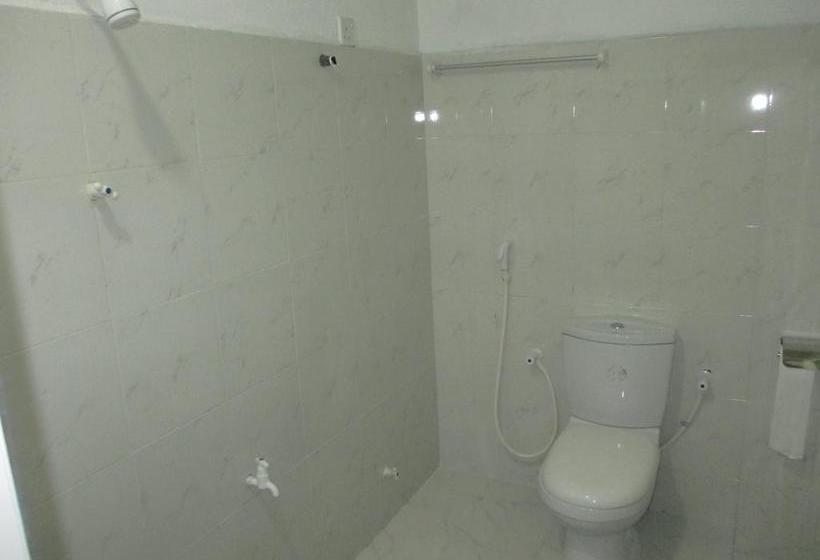 민박 Uppuveli Beach House