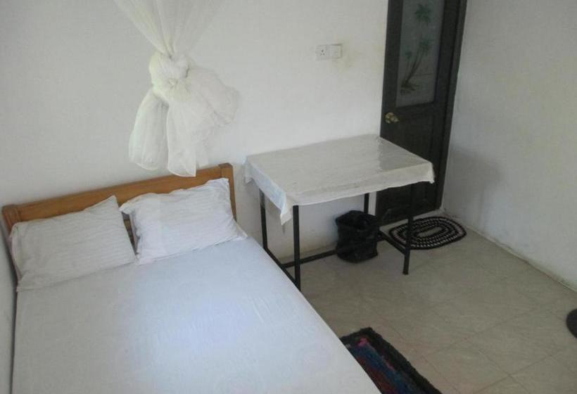 민박 Uppuveli Beach House