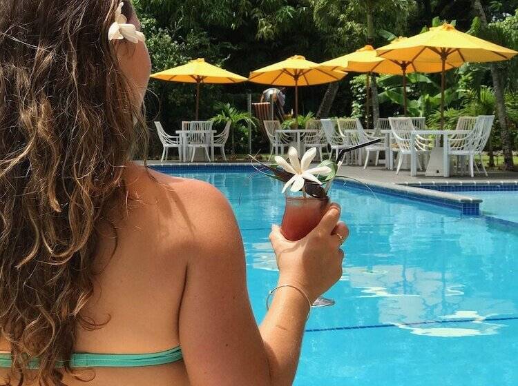 تختخواب و صبحانه Wellesley Hotel Rarotonga