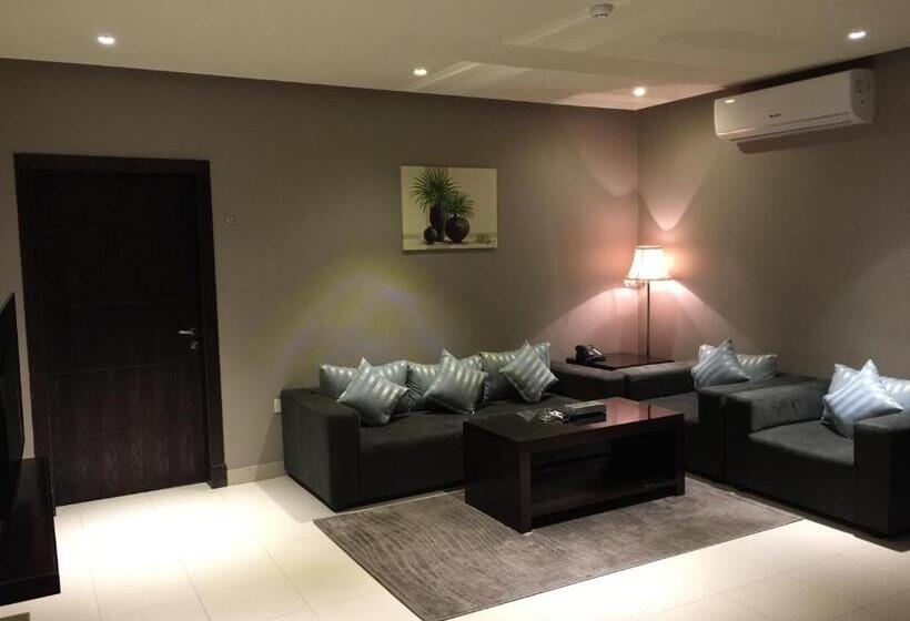 هتل الشجرة الثلاثية للشقق المخدومة Triple Tree