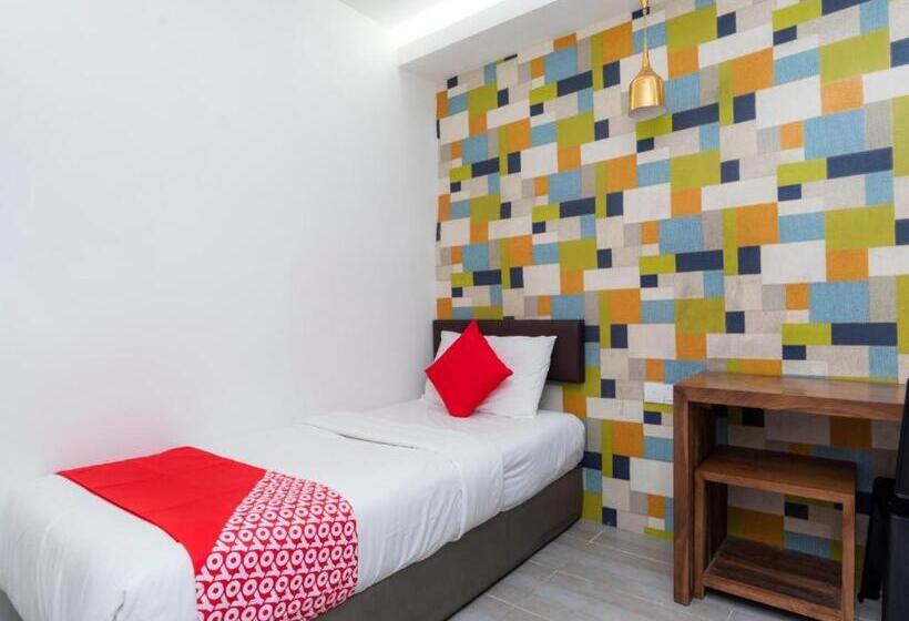 בית מלון כפרי Big Big