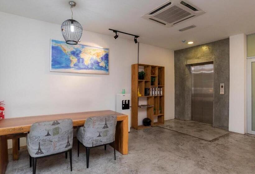 בית מלון כפרי Big Big