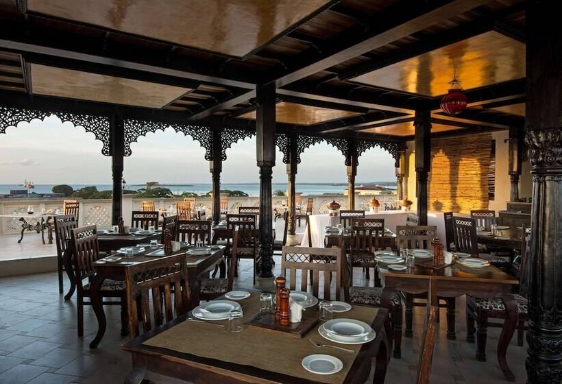 酒店 Golden Tulip Stone Town Boutique