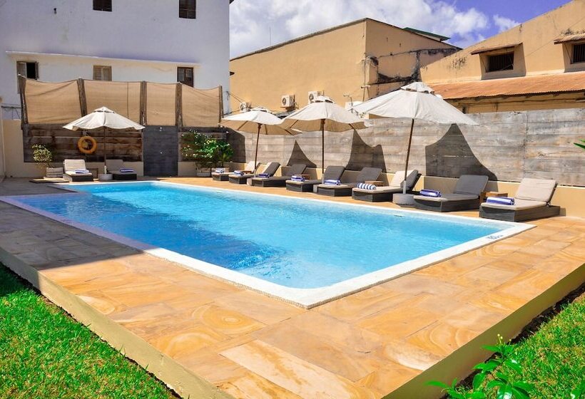 酒店 Golden Tulip Stone Town Boutique