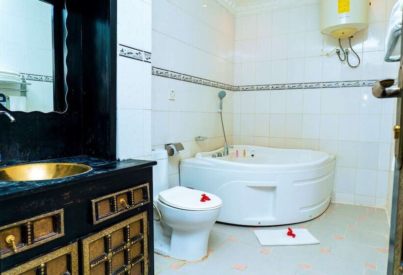 酒店 Golden Tulip Stone Town Boutique