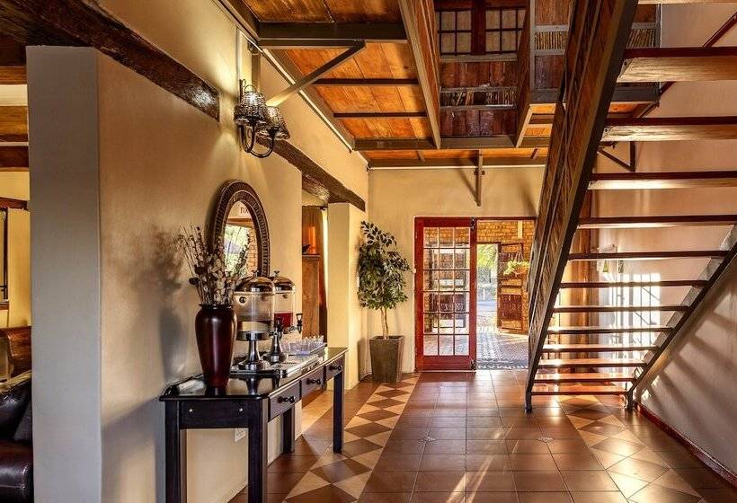 ホテル Kuruman Inn