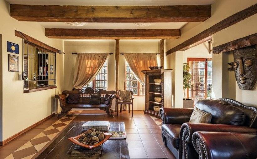 ホテル Kuruman Inn