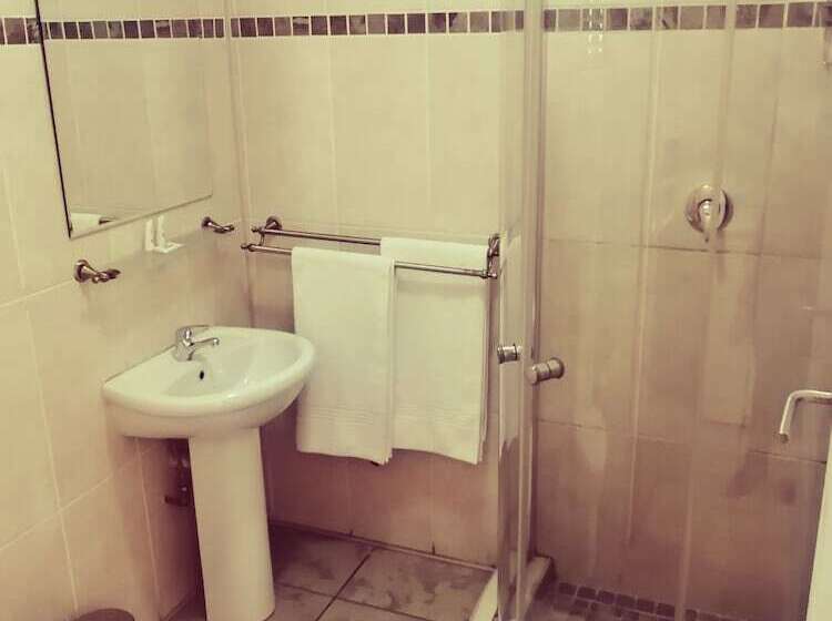 ホテル Kuruman Inn