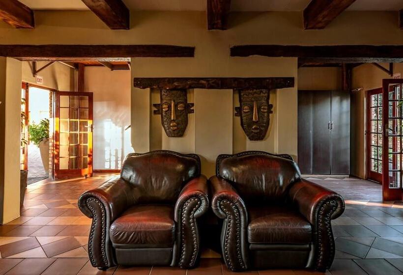 ホテル Kuruman Inn