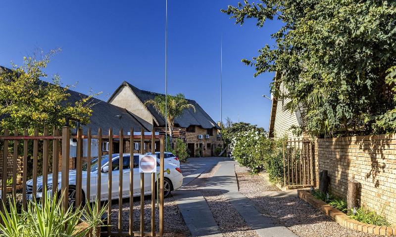 ホテル Kuruman Inn