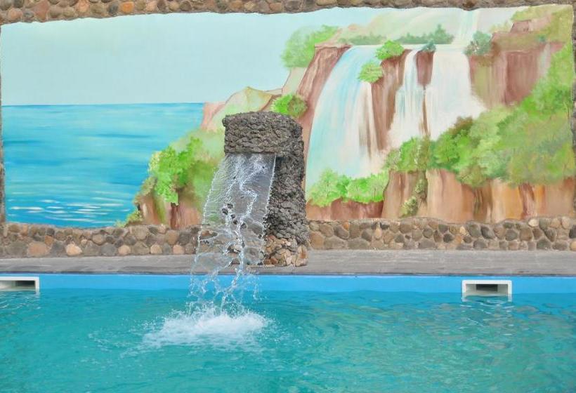 فندق Mayisyan Kamurj