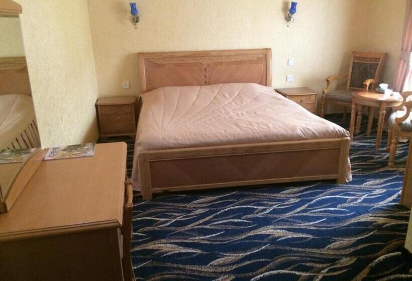 בית מלון כפרי Nairi