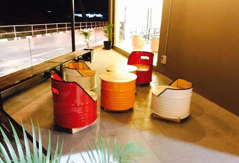 בית מלון כפרי Nelayan