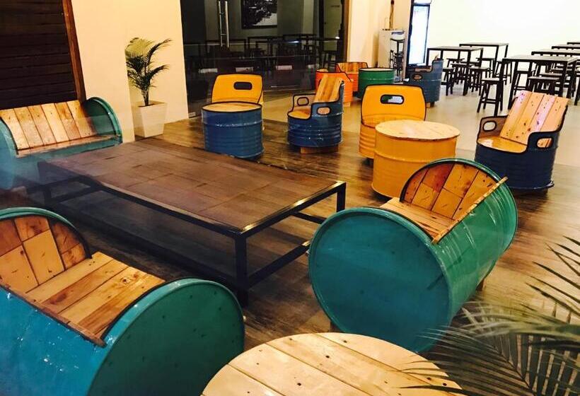 בית מלון כפרי Nelayan