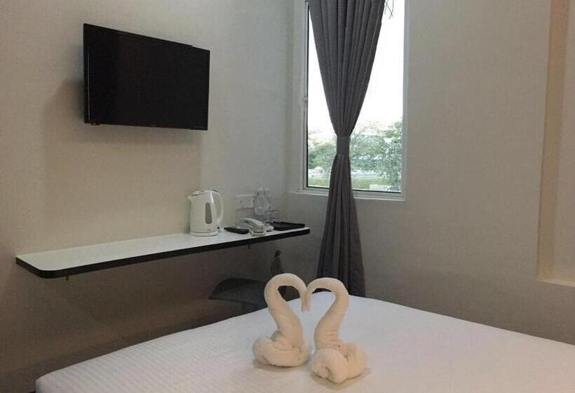 Nuevo Boutique Hotel, Kota Kemuning, Shah Alam