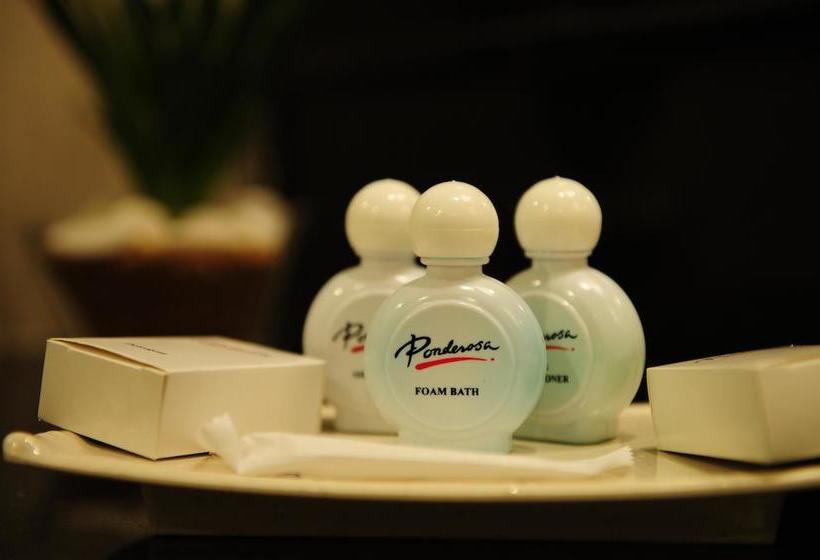 فندق Ponderosa Golf & Country Resort