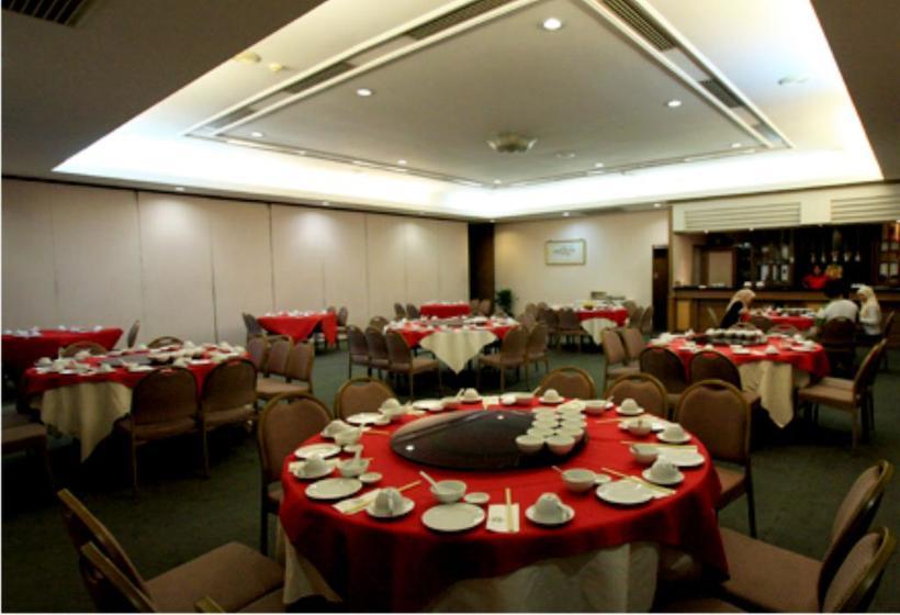 فندق Ponderosa Golf & Country Resort