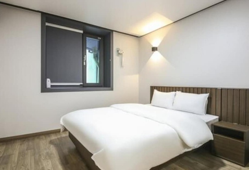 Namwon Sanriji Hotel Pension