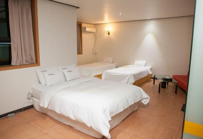 Namwon Sanriji Hotel Pension