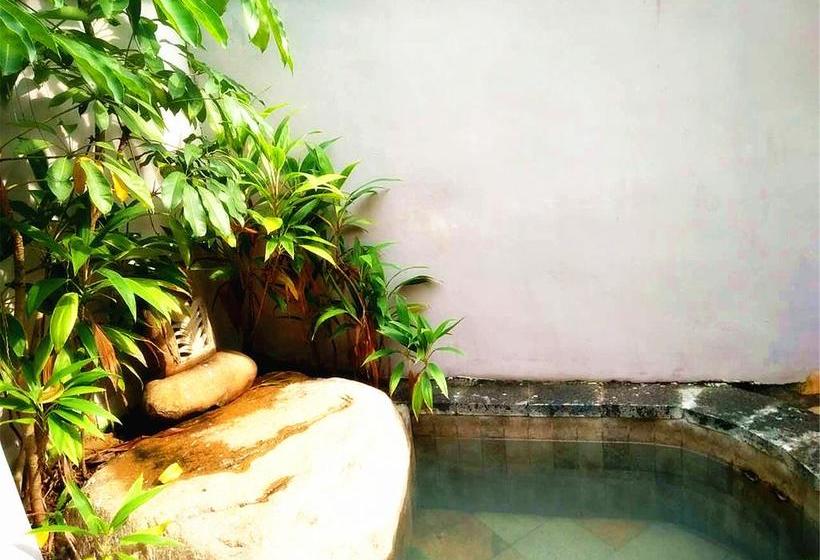 فندق Sanya Little Fish Hot Spring Holiday