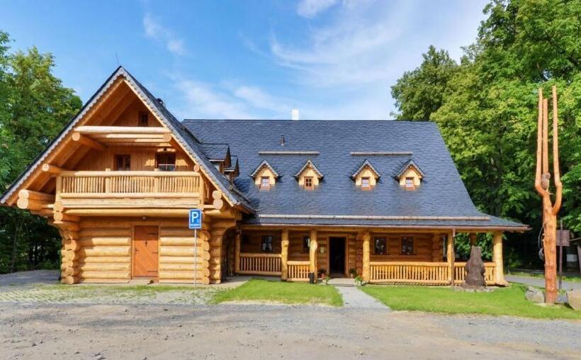 酒店 Srub U Medvěda