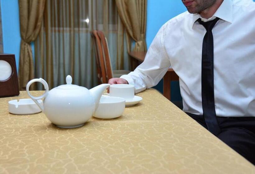 Vayk Hotel And Tourism Center