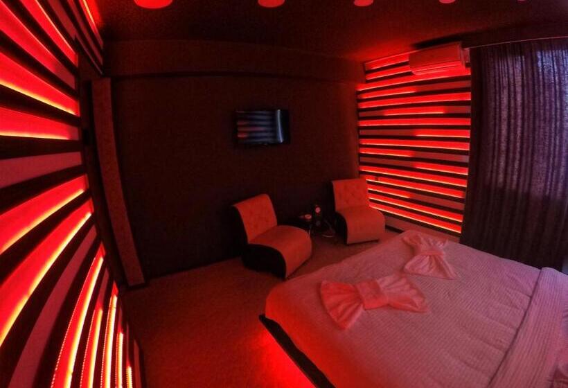 Vayk Hotel And Tourism Center