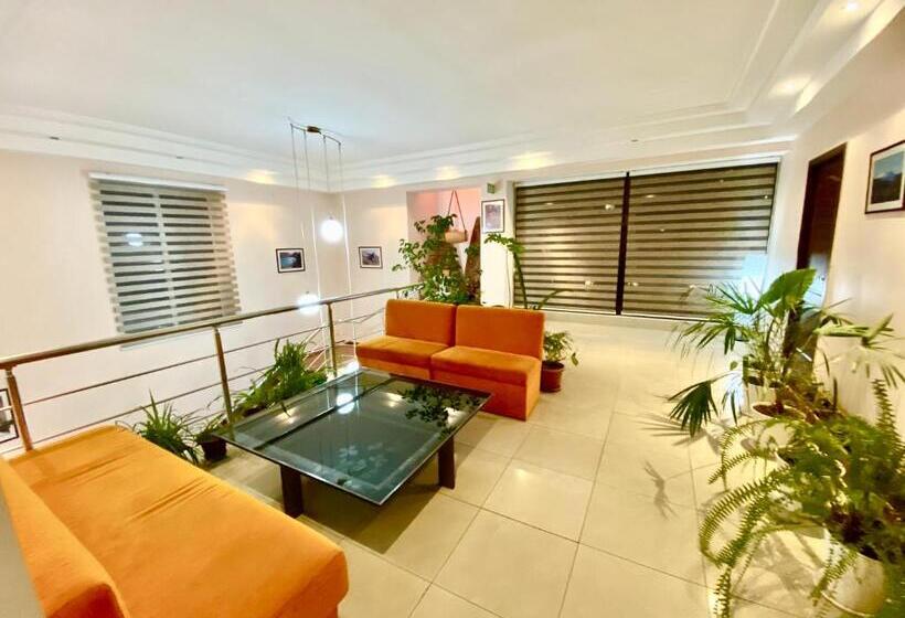 Vayk Hotel And Tourism Center