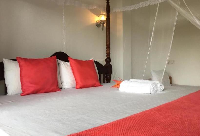 فندق Villa Kaetana Lanka Unawatuna