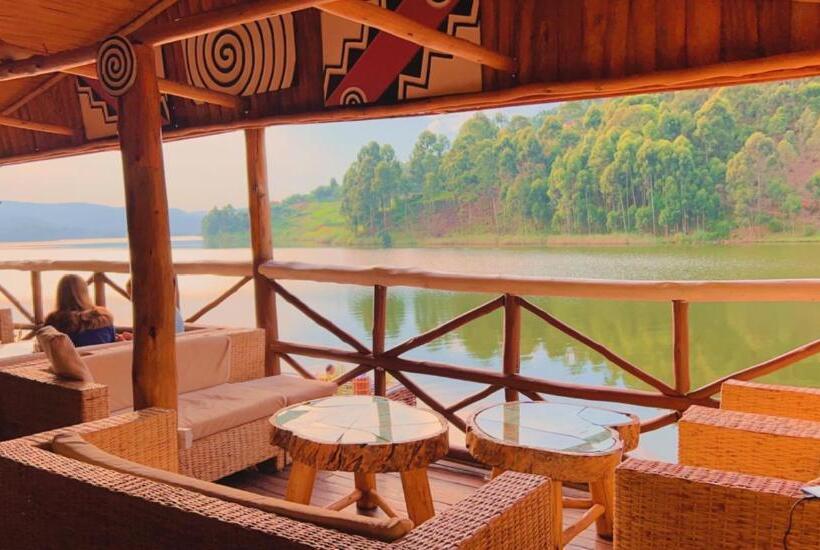 Lake Bunyonyi Rock Resort