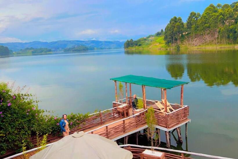 Lake Bunyonyi Rock Resort