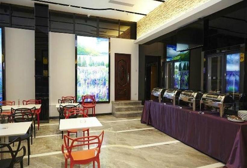 Lavande Hotel Guangzhou Panyu Changlong Zhong Hua Food City Branch