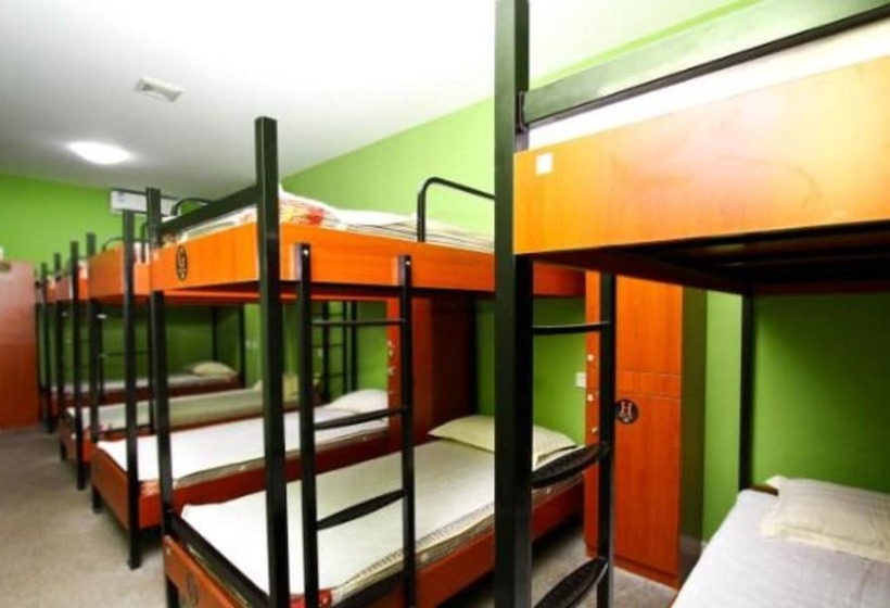 Meet Int L Youth Hostel Pichaiyuan