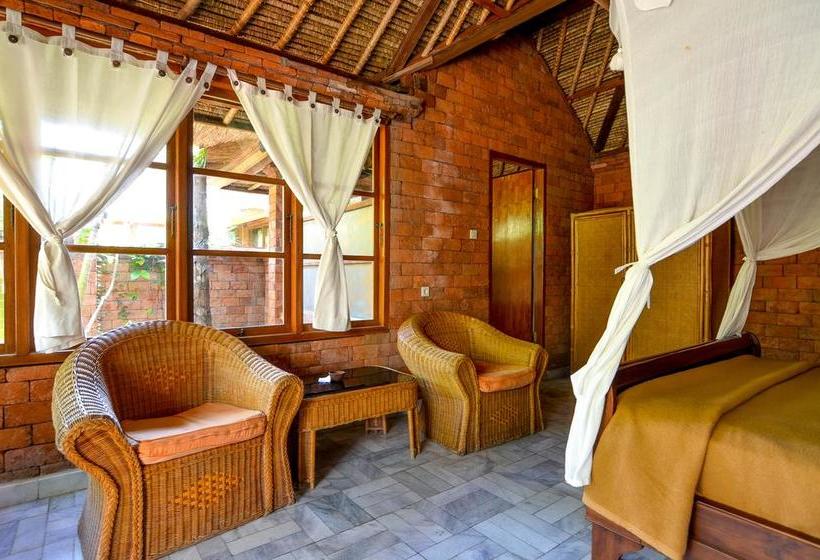 منتجع Ida Beach Village Candidasa