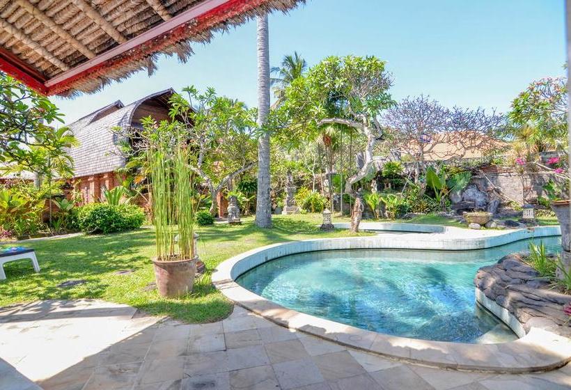 منتجع Ida Beach Village Candidasa