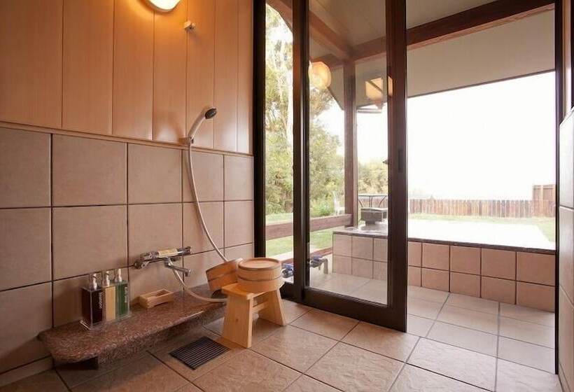 ريوكان Onsensui Pool & Fufu Rotenburo No Hanareyado Yurian