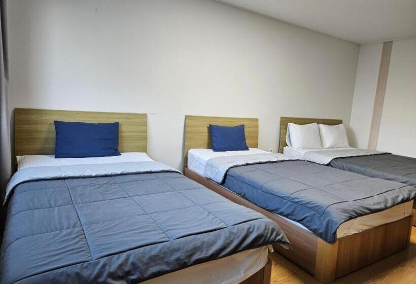Samda Hostel