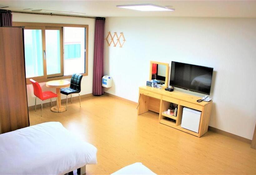 Samda Hostel