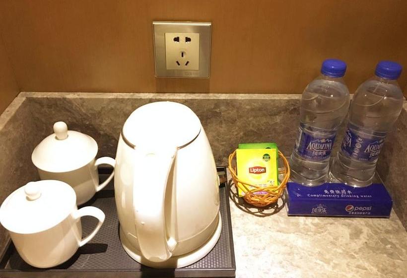 Super 8 Hotel Select Guangzhou Railway Station Xicun Subway Station